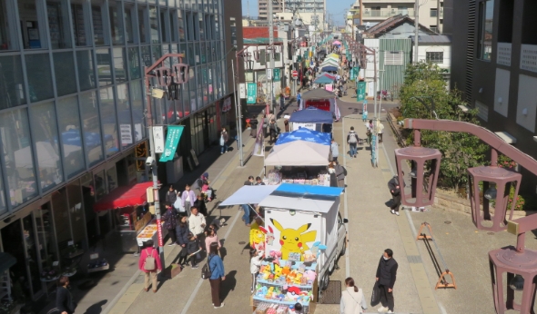 勝川駅前通商店街振興組合　勝川弘法市 猫とスイーツ