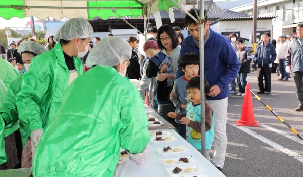 ぺったん東野お餅つき